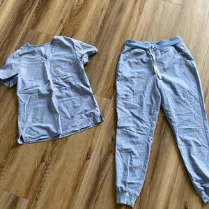 Women’s Figs Scrub Set